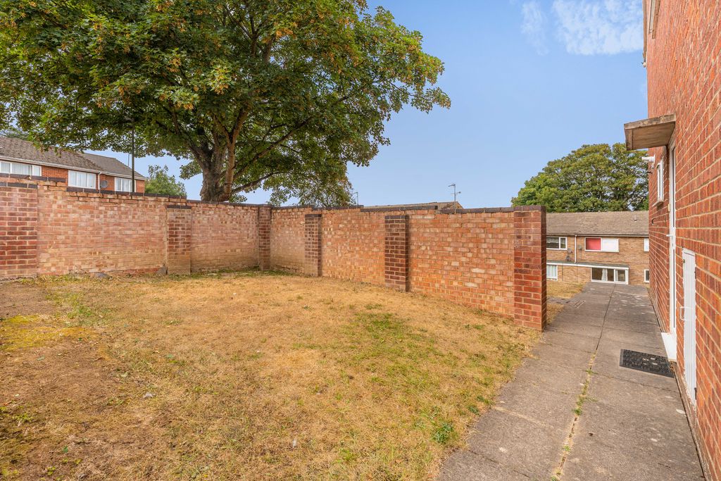 Old Parr Close